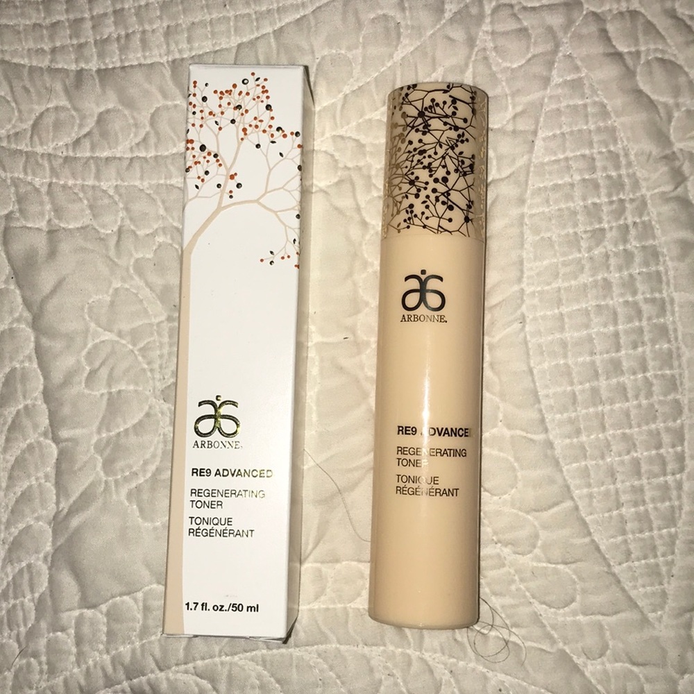 NIB Arbonne Re9 Advanced Regenerating Toner